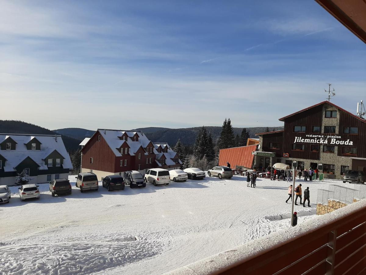 Apartman M5 Horni Misecky Bagian luar foto